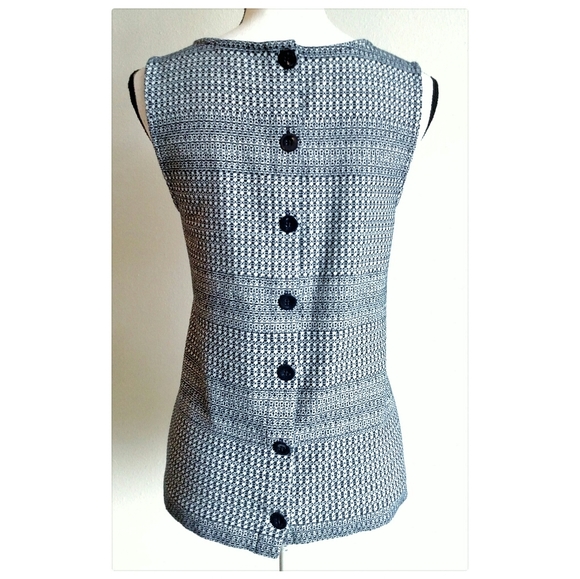 3/$20 Banana Republic Navy Knit Sweater Tank - Picture 3 of 5